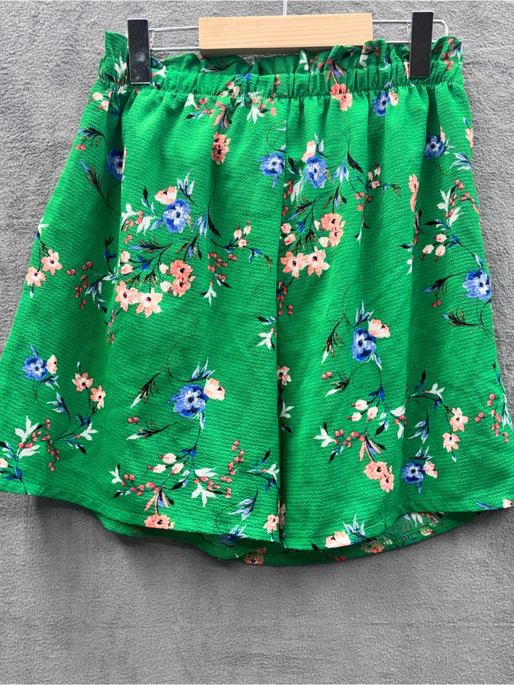 Knitworks Green Floral Tie-Waist High-Rise Shorts - Picture 2 of 4